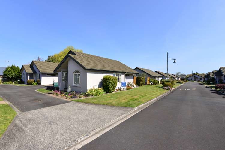 17/16 Rototuna Road Flagstaff_24