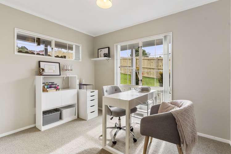 57 Gosford Drive Botany Downs_24