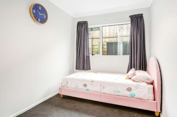 4 Moonsail Drive Whitby_13