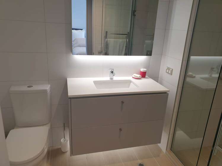 411/4 Bute Road Browns Bay_9