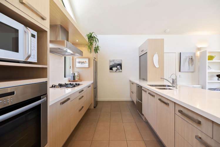 13/8 Humphrey Street_4