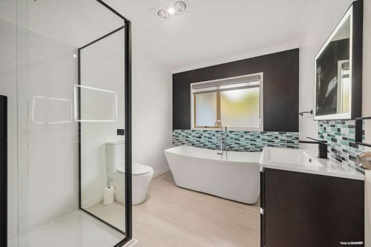 30 Serene Place Gulf Harbour_22