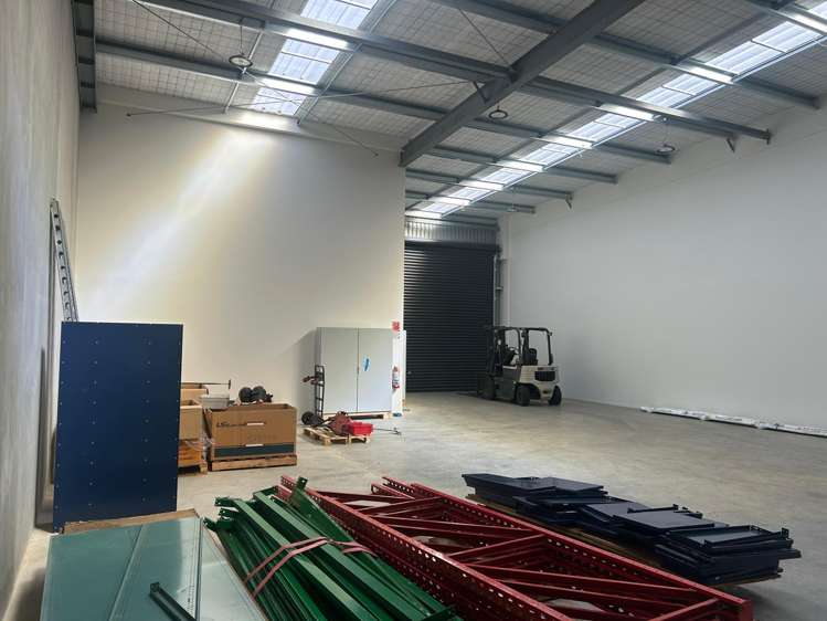 18C Earthmover Crescent Burbush_3