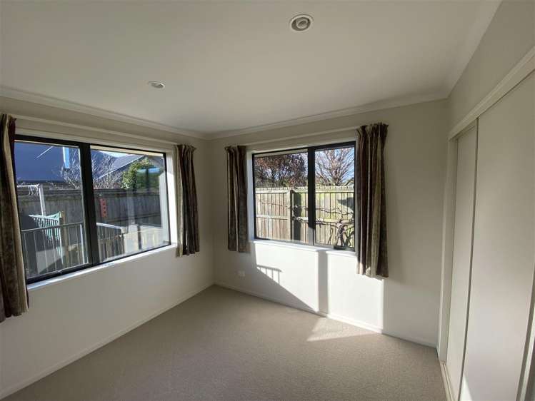 216 Southfield Drive Lincoln_14