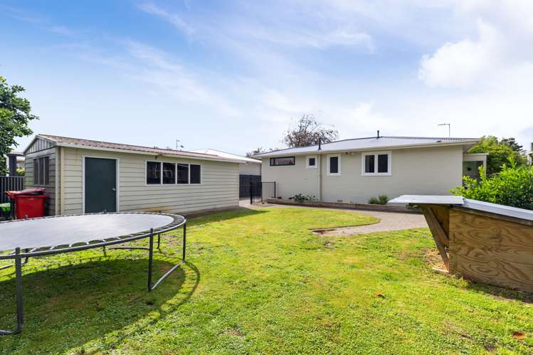 17 Salisbury Avenue Terrace End_26