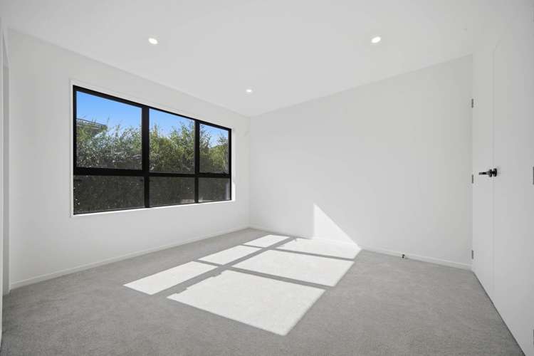 Lot 1-4/16 Waverley Avenue Glenfield_37