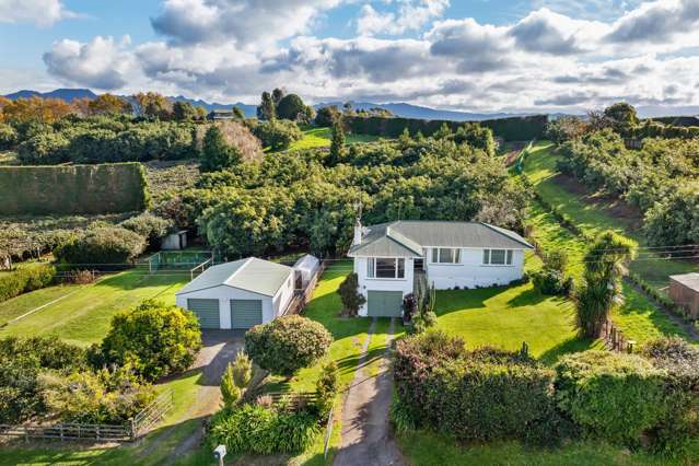 Affordable lifestyle, views, prime location