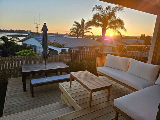 Fully renovated 2 BDRM with views!