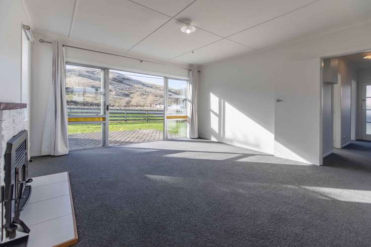 20 Blake Street Porangahau_4