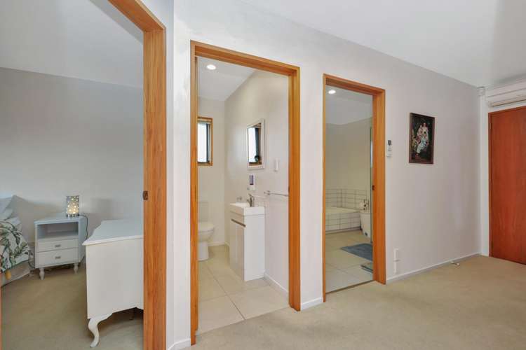 21 Mona Square Ashburton_17