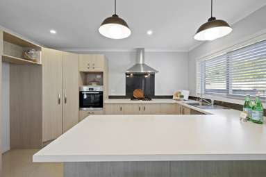 20 Fernbrook Drive_4