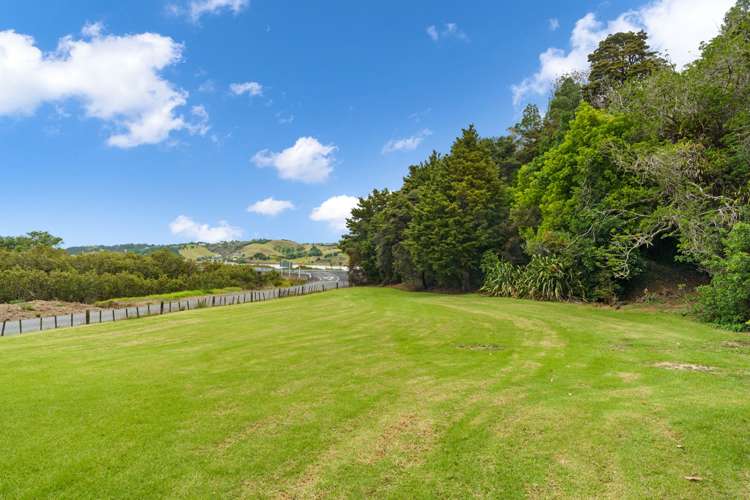 17 Pepi Road Parua Bay_12