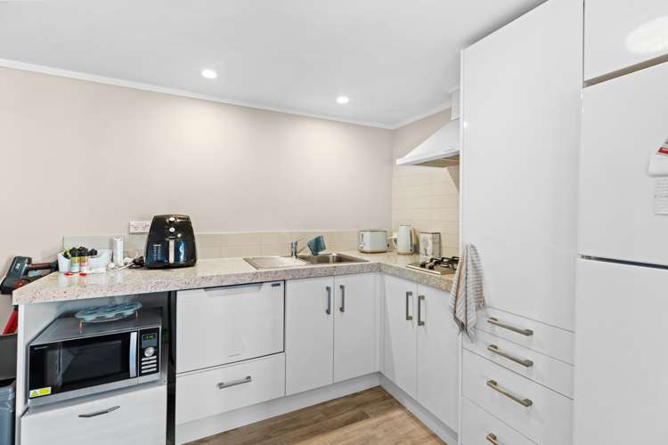 2/486 Sparks Road Halswell_16