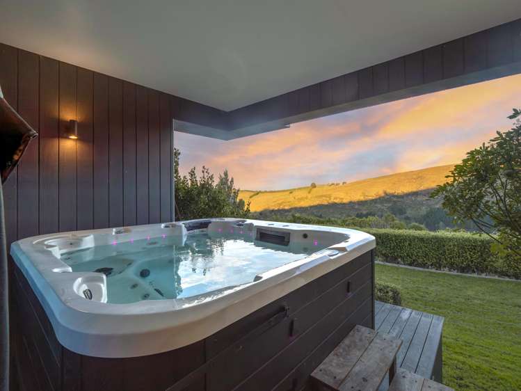 233 Richmond Hill Road Richmond Hill_20