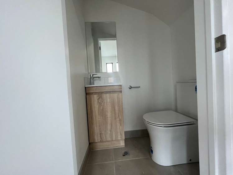 41 Raupeti Lane Henderson_6