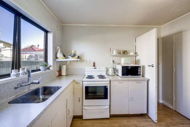 4/92 Guppy Road Greenmeadows_2