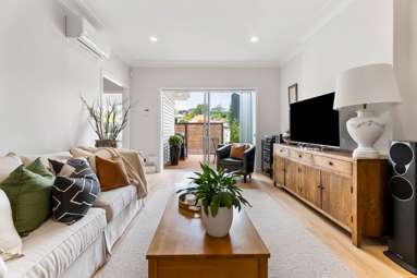1/37 Patteson Avenue_2