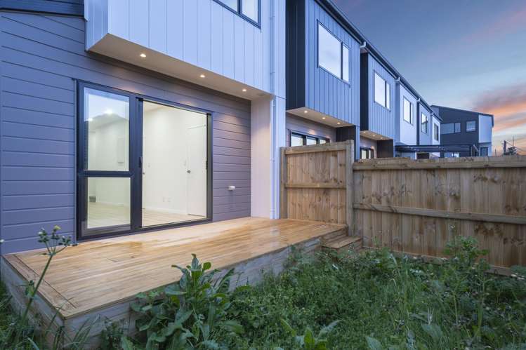 8/40 Saint Leonards Road Kelston_9