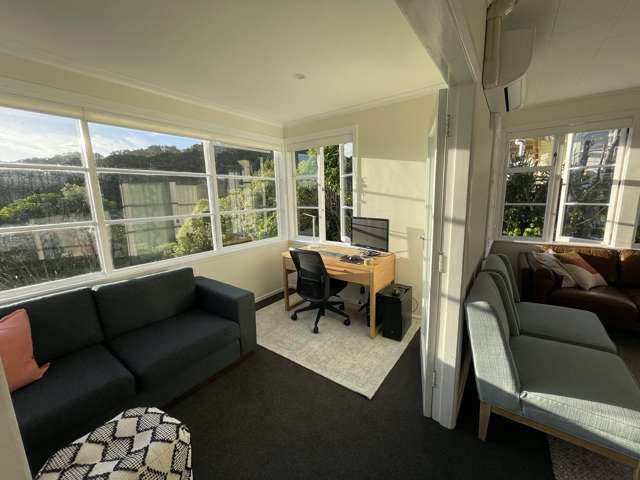 20 Victory Avenue Karori_4