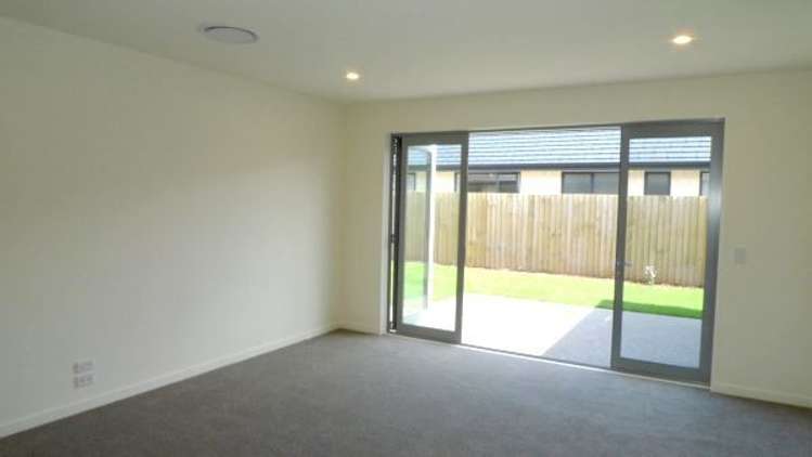 7 Edwin Ebbett Place Wigram_10