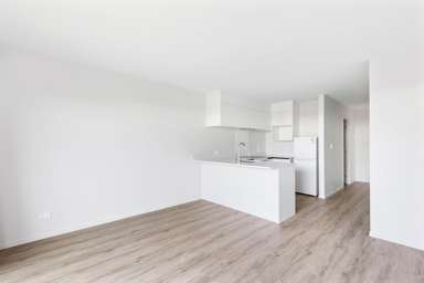 30/137 Hall Avenue_1