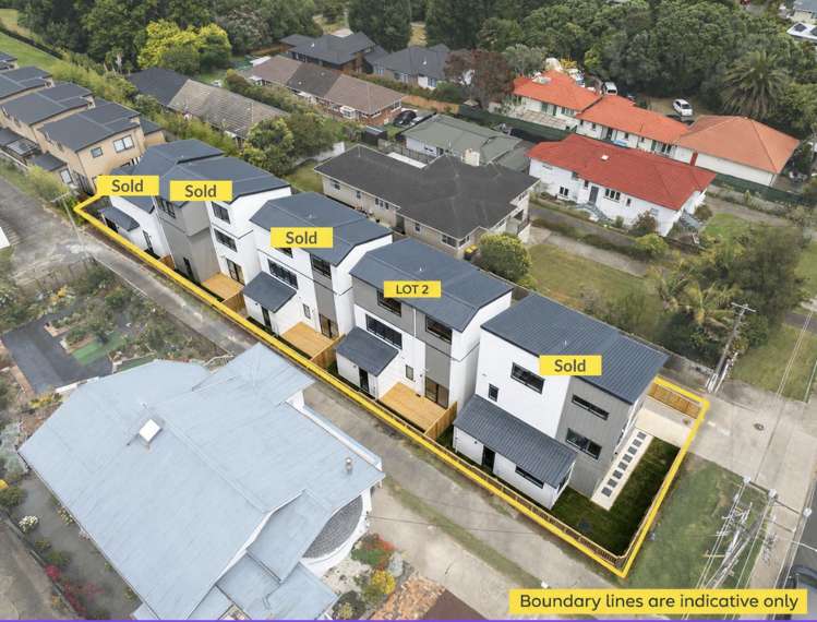 2/49 Northboro Road Belmont_13