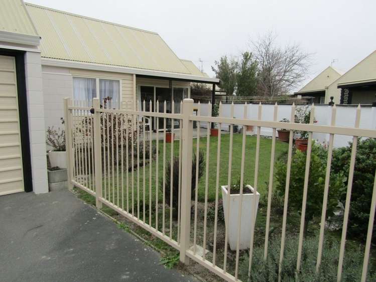 1/14 Spring Place Leeston_6