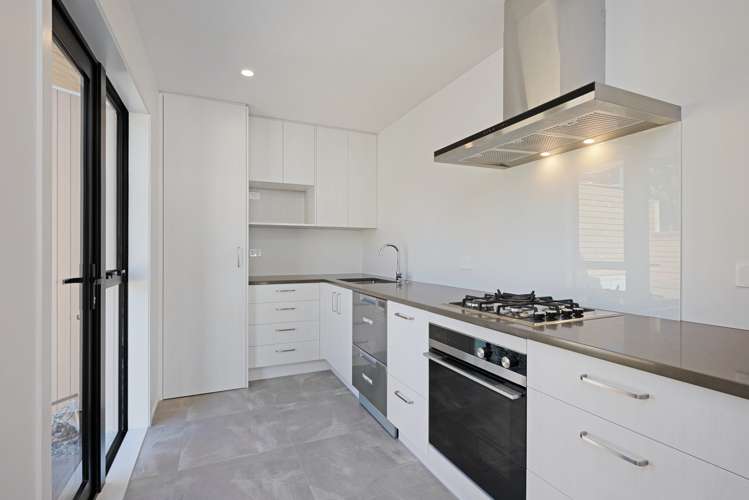 50 Red Beech Avenue Woodridge_1