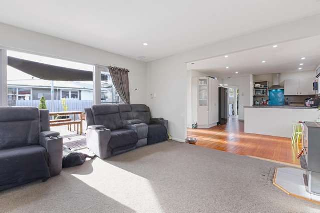 47 Carters Road Aranui_2