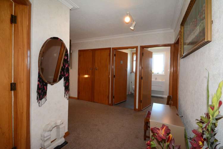 141 Macandrew Road South Dunedin_5