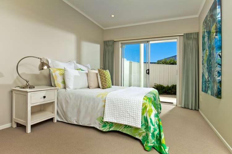 2/49 Kitchener Road Milford_8