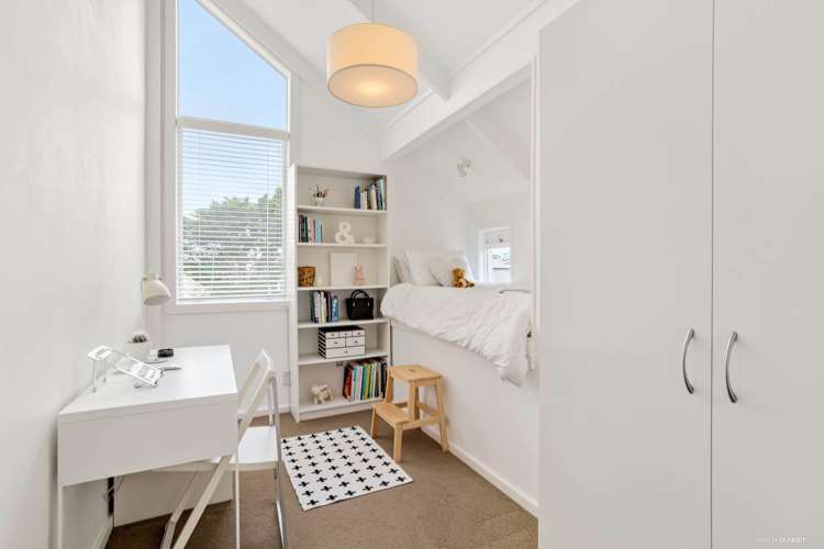 3/5 Seaside Avenue Waterview_10