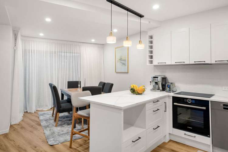 90A Kings Road Panmure_24