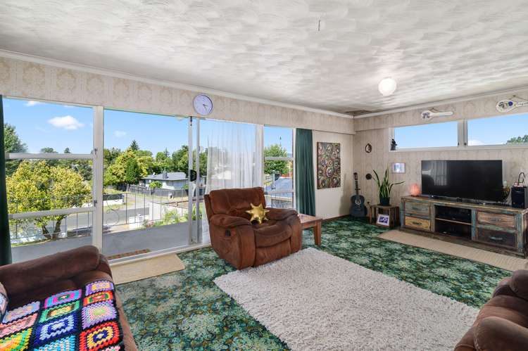 34 Joanne Crescent Pukehangi_2