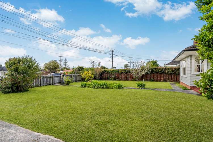 54 Matipo Road Te Atatu Peninsula_9