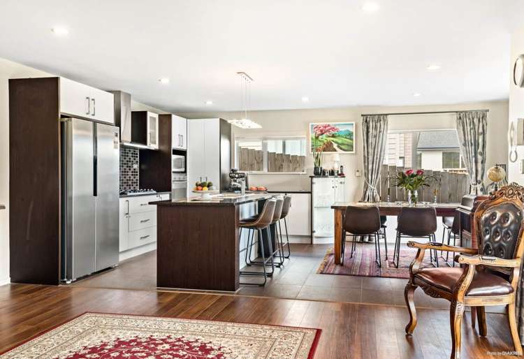 17 Wye Oak Drive Schnapper Rock_2