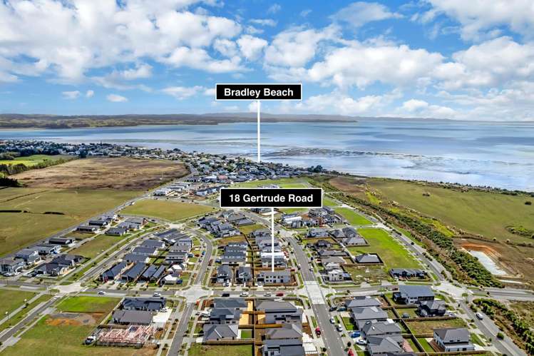 18 Gertrude Cole Road Clarks Beach_31