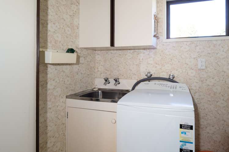 1/50 Short Street Ashburton_11