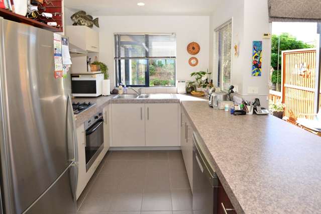 8 Carento Way Stanmore Bay_3