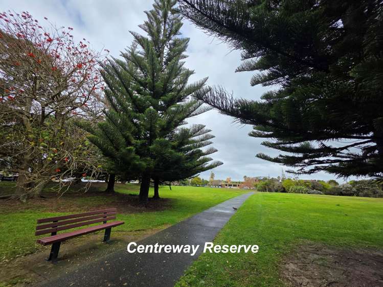 57 Centreway Road_1