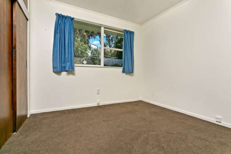 7 Tahu Crescent Sunnynook_11