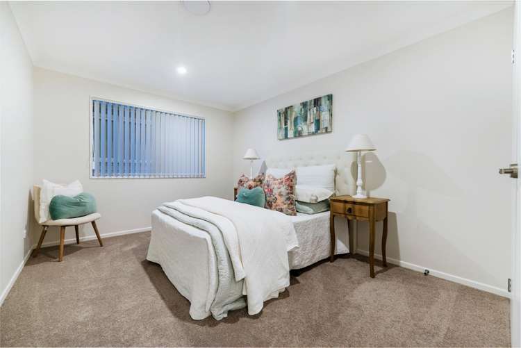 40 Koropa Road Flat Bush_17