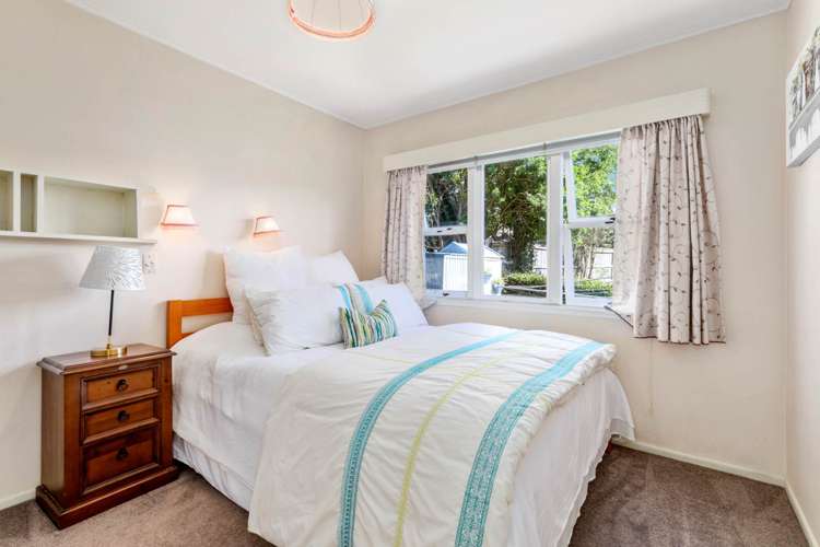 16 Merriefield Avenue Forrest Hill_11