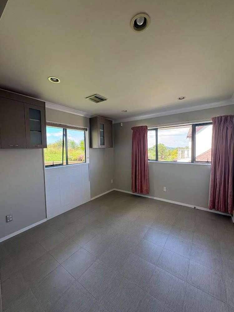 14 Highgrove Lane Totara Vale_10