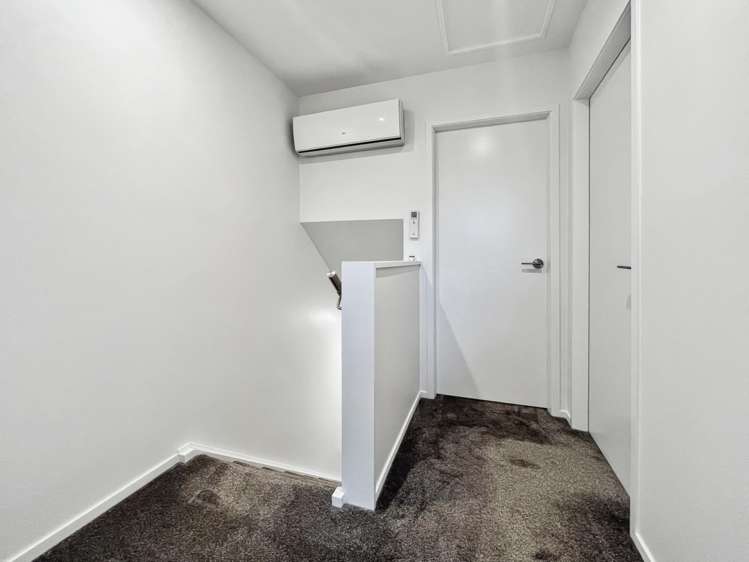  6/10 Biddle Crescent Taitā_8