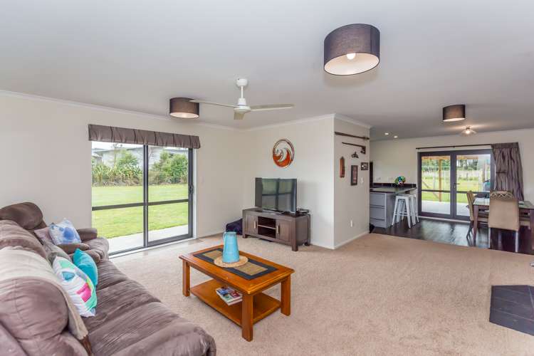 127 Palmer Road Foxton Beach_5