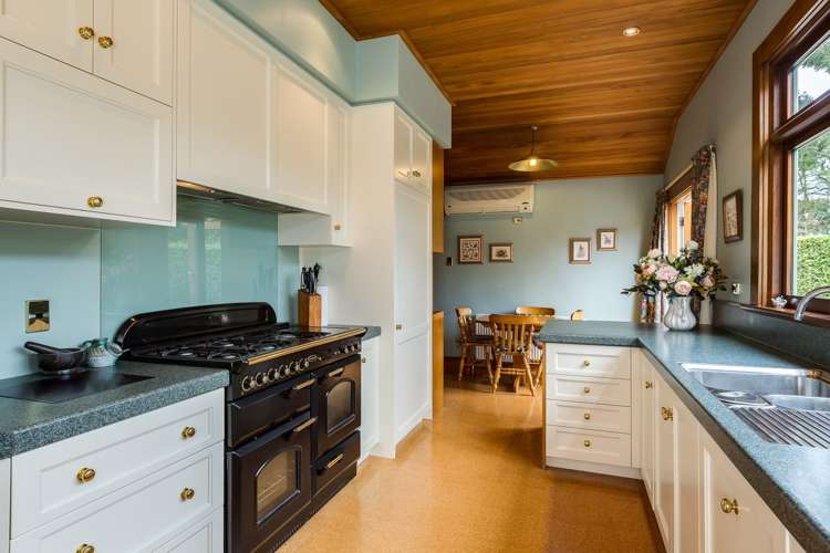 5 Three Mile Hill Road Halfway Bush_9