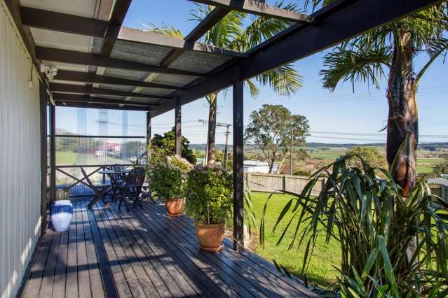 1063m2 Family Living with Views