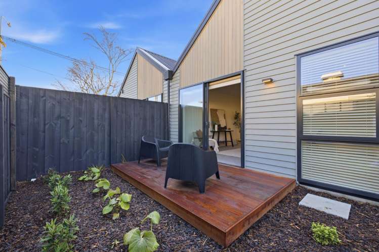 1/2 Evatt Street 1464_8