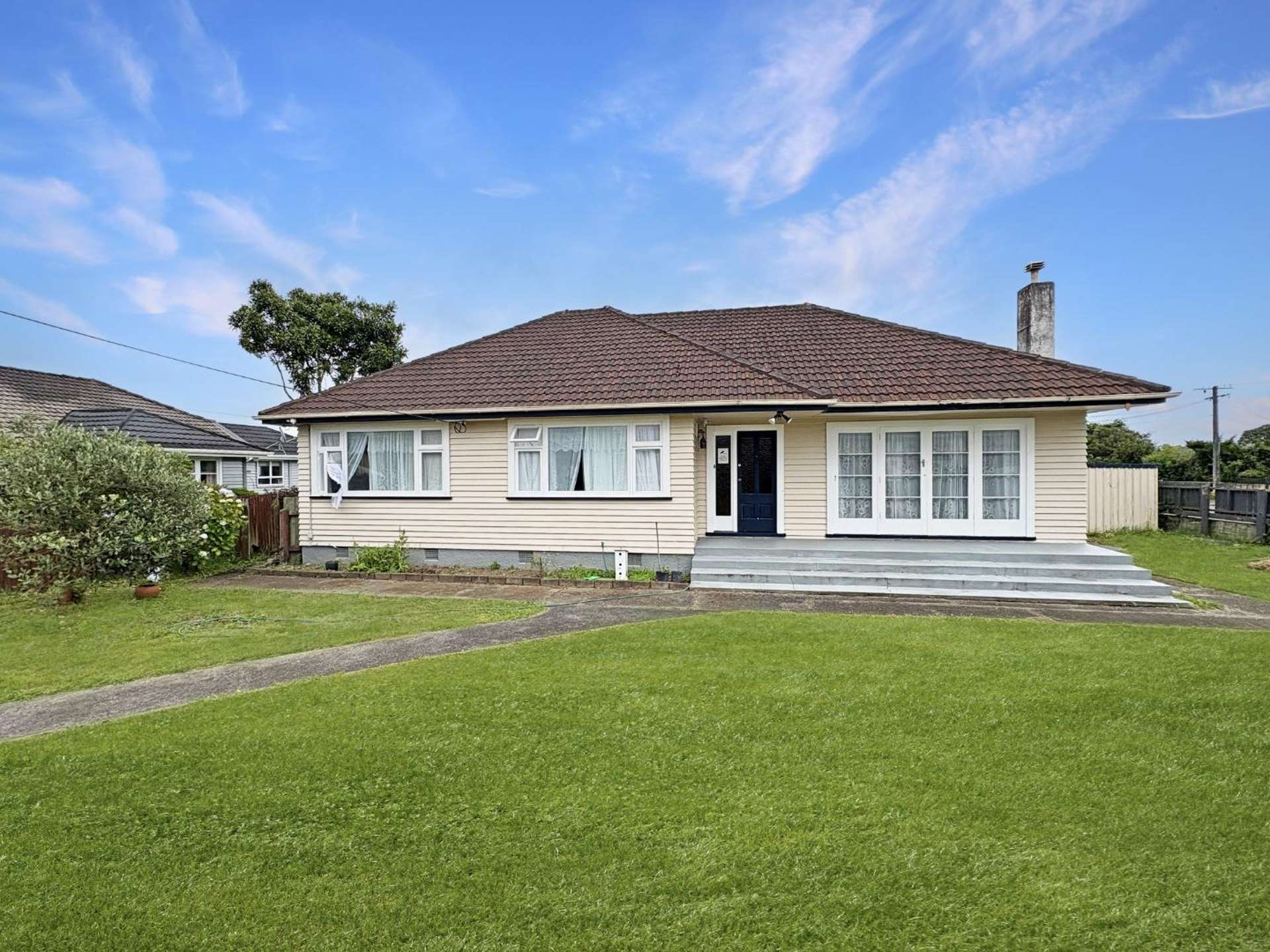 131 Bartholomew Road 10516_0